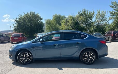 Opel Astra J, 2013 год, 700 000 рублей, 3 фотография