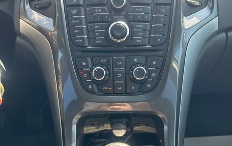Opel Astra J, 2013 год, 700 000 рублей, 9 фотография