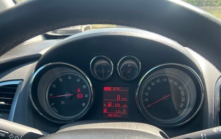 Opel Astra J, 2013 год, 700 000 рублей, 10 фотография