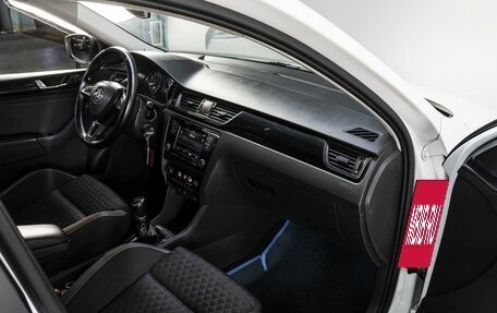 Skoda Rapid I, 2018 год, 950 000 рублей, 15 фотография