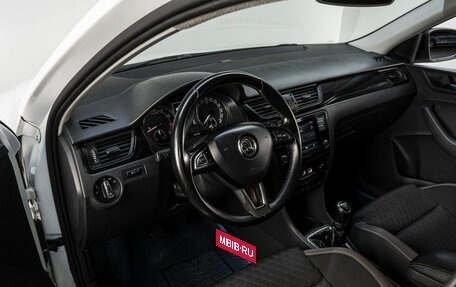 Skoda Rapid I, 2018 год, 950 000 рублей, 10 фотография