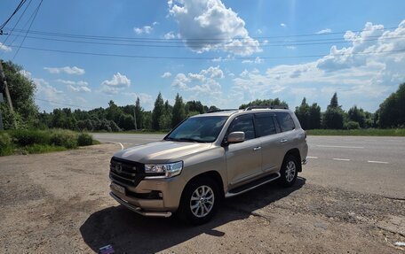 Toyota Land Cruiser 200, 2016 год, 5 000 000 рублей, 2 фотография