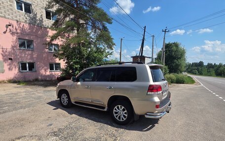 Toyota Land Cruiser 200, 2016 год, 5 000 000 рублей, 6 фотография