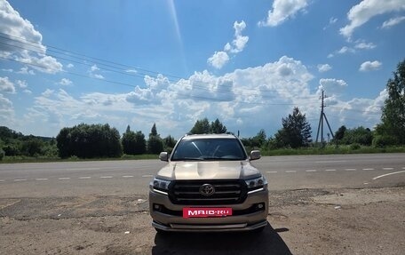 Toyota Land Cruiser 200, 2016 год, 5 000 000 рублей, 10 фотография