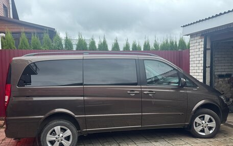 Mercedes-Benz Viano, 2013 год, 1 650 000 рублей, 3 фотография