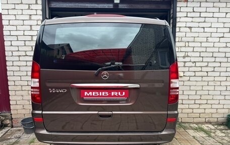 Mercedes-Benz Viano, 2013 год, 1 650 000 рублей, 11 фотография