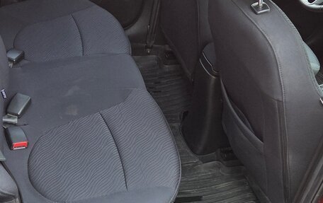 Hyundai Solaris II рестайлинг, 2011 год, 1 100 000 рублей, 9 фотография