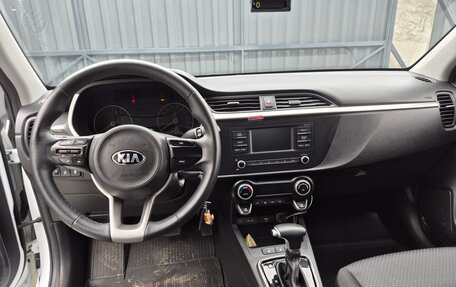 KIA Rio IV, 2020 год, 1 740 000 рублей, 5 фотография