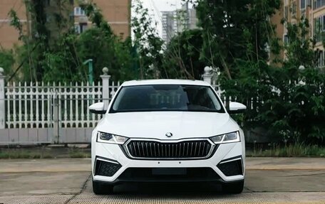 Skoda Octavia IV, 2022 год, 2 250 000 рублей, 2 фотография