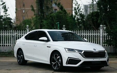 Skoda Octavia IV, 2022 год, 2 250 000 рублей, 3 фотография