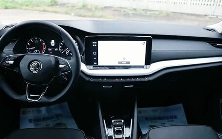 Skoda Octavia IV, 2022 год, 2 250 000 рублей, 15 фотография