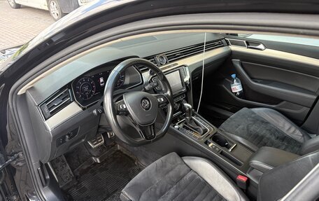 Volkswagen Passat B8 рестайлинг, 2015 год, 1 799 000 рублей, 5 фотография