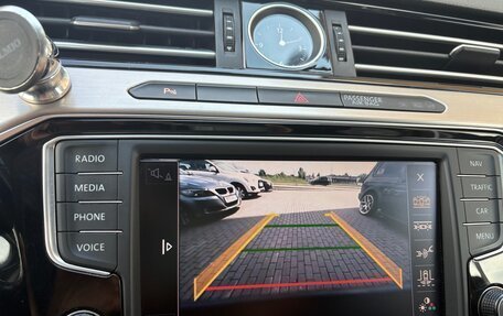Volkswagen Passat B8 рестайлинг, 2015 год, 1 799 000 рублей, 8 фотография
