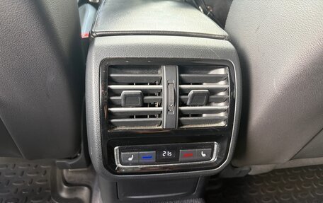 Volkswagen Passat B8 рестайлинг, 2015 год, 1 799 000 рублей, 13 фотография