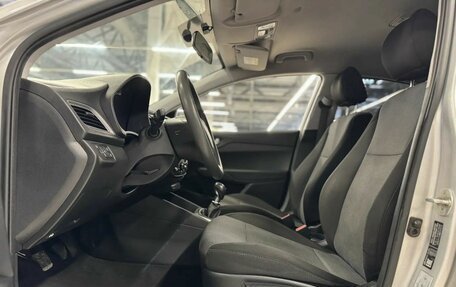 Hyundai Solaris II рестайлинг, 2020 год, 1 239 000 рублей, 7 фотография