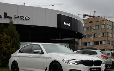 BMW 5 серия, 2019 год, 3 720 000 рублей, 2 фотография