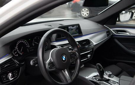 BMW 5 серия, 2019 год, 3 720 000 рублей, 11 фотография