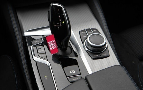 BMW 5 серия, 2019 год, 3 720 000 рублей, 15 фотография