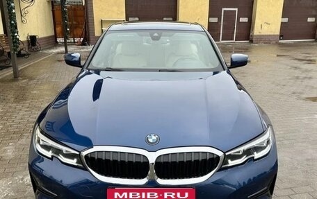 BMW 3 серия, 2021 год, 3 700 000 рублей, 9 фотография