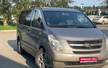 Hyundai Grand Starex Grand Starex I рестайлинг 2, 2012 год, 1 690 000 рублей, 1 фотография