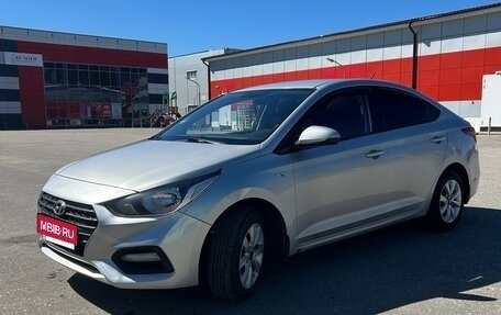Hyundai Solaris II рестайлинг, 2019 год, 1 370 000 рублей, 1 фотография