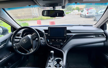 Toyota Camry, 2021 год, 3 100 000 рублей, 12 фотография