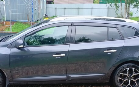 Renault Megane III, 2010 год, 600 000 рублей, 2 фотография