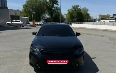 Toyota Camry, 2015 год, 2 350 000 рублей, 8 фотография