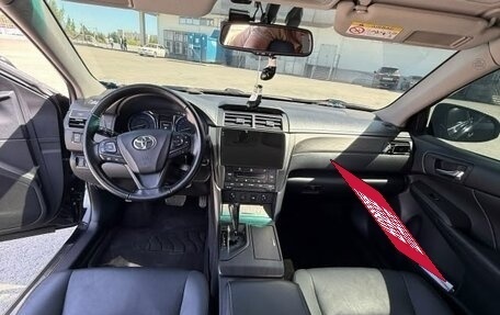 Toyota Camry, 2015 год, 2 350 000 рублей, 4 фотография