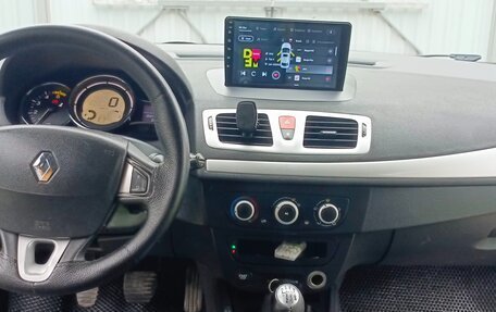 Renault Megane III, 2010 год, 600 000 рублей, 10 фотография