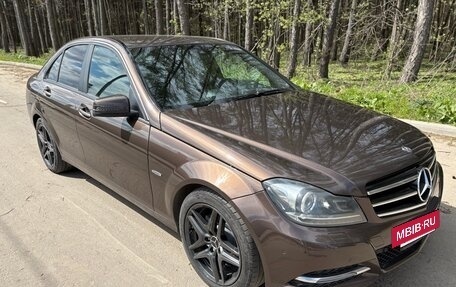 Mercedes-Benz C-Класс, 2013 год, 1 100 000 рублей, 2 фотография