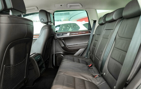 Volkswagen Touareg III, 2015 год, 2 750 000 рублей, 15 фотография