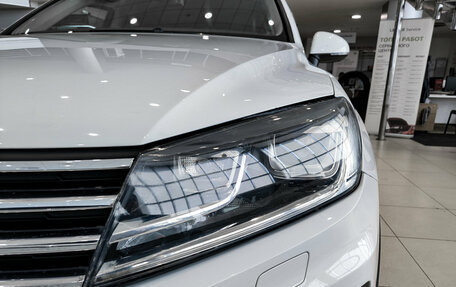 Volkswagen Touareg III, 2015 год, 2 750 000 рублей, 21 фотография