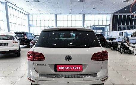 Volkswagen Touareg III, 2015 год, 2 750 000 рублей, 7 фотография