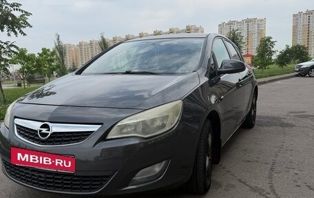 Opel Astra J, 2012 год, 639 999 рублей, 3 фотография