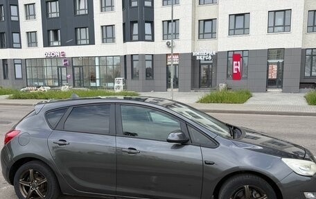 Opel Astra J, 2012 год, 639 999 рублей, 6 фотография