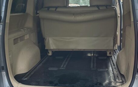 Hyundai Grand Starex Grand Starex I рестайлинг 2, 2012 год, 1 690 000 рублей, 13 фотография