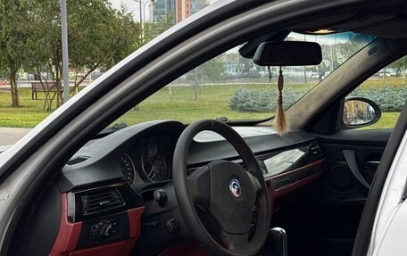 BMW 3 серия, 2006 год, 737 000 рублей, 14 фотография