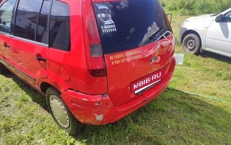 Ford Fusion I, 2005 год, 190 000 рублей, 4 фотография