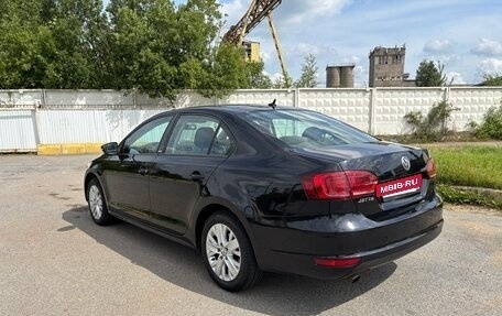 Volkswagen Jetta VI, 2014 год, 850 000 рублей, 3 фотография