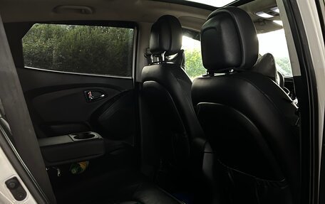 Hyundai ix35 I рестайлинг, 2012 год, 1 500 000 рублей, 12 фотография