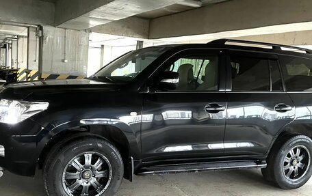 Toyota Land Cruiser 200, 2008 год, 2 150 000 рублей, 4 фотография