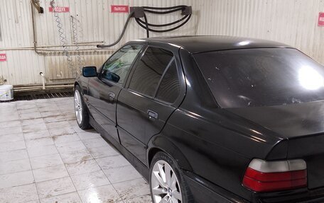 BMW 3 серия, 1991 год, 320 000 рублей, 5 фотография