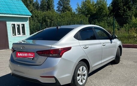 Hyundai Solaris II рестайлинг, 2019 год, 1 370 000 рублей, 4 фотография