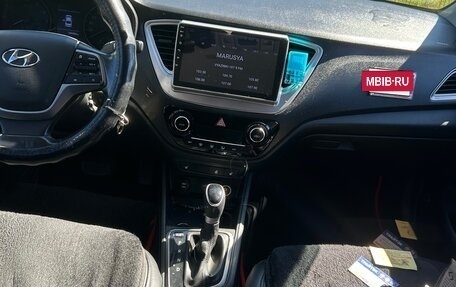 Hyundai Solaris II рестайлинг, 2019 год, 1 370 000 рублей, 14 фотография