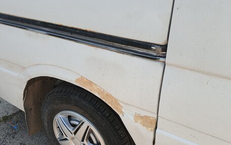 Toyota HiAce H100, 1990 год, 550 000 рублей, 3 фотография