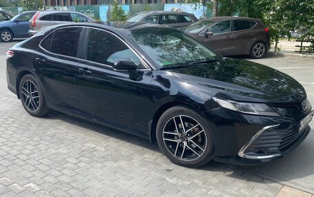 Toyota Camry, 2021 год, 2 288 888 рублей, 2 фотография