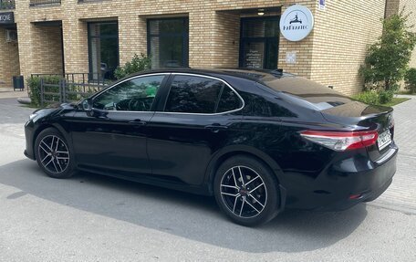 Toyota Camry, 2021 год, 2 288 888 рублей, 8 фотография
