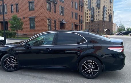 Toyota Camry, 2021 год, 2 288 888 рублей, 6 фотография