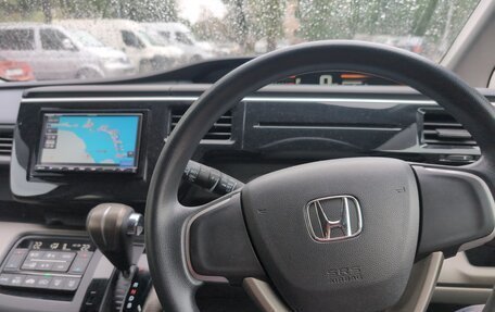 Honda Stepwgn IV, 2019 год, 2 050 000 рублей, 5 фотография